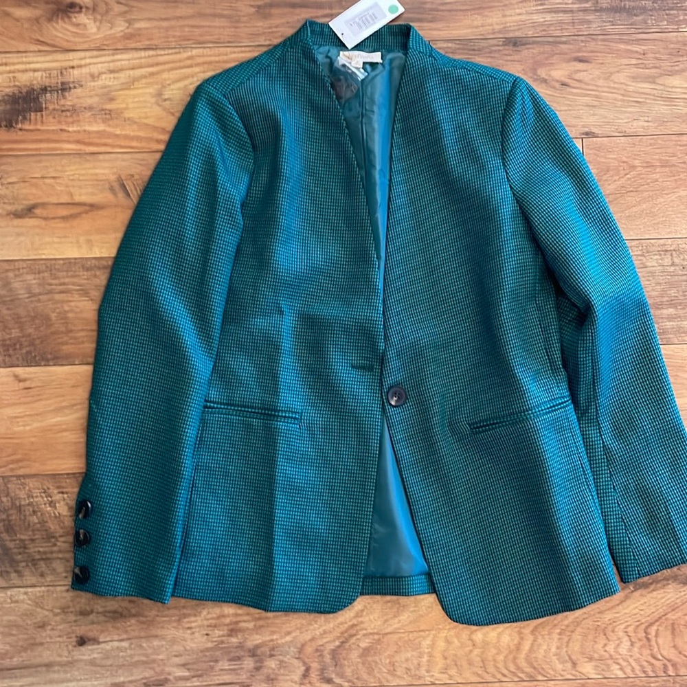 Green and black houndstooth blazer never worn